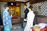 栃木県　足利市　結婚式　足利織姫神社　２人だけ　家族だけ　身内だけ　写真だけ　DIY食事会の開き方